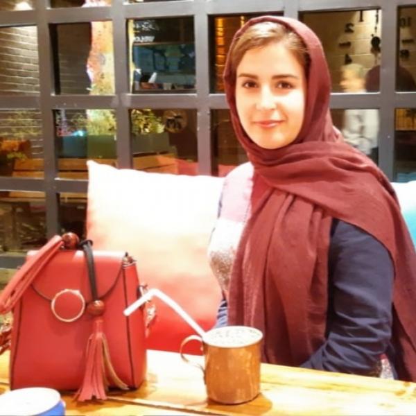 تصویر پروفایل عسل