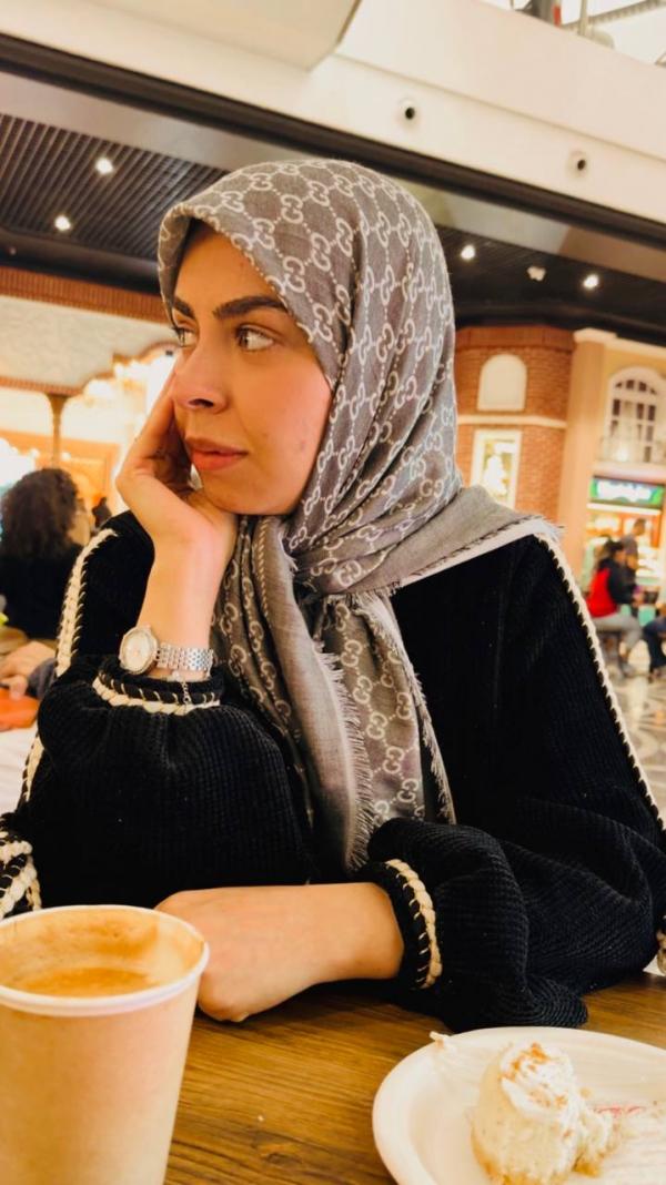 تصویر پروفایل فاطمه