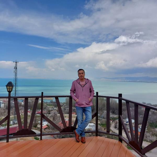 تصویر پروفایل امین