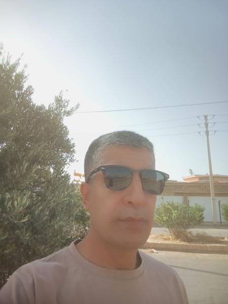 تصویر پروفایل حسن