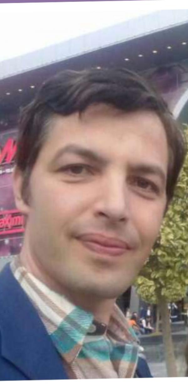 تصویر پروفایل علی
