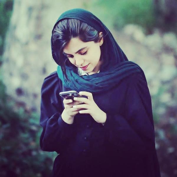 تصویر پروفایل مهتاب
