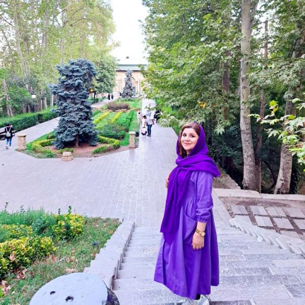 تصویر پروفایل نازنین