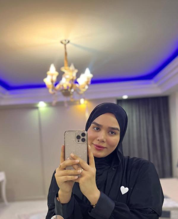 تصویر پروفایل ریحانه