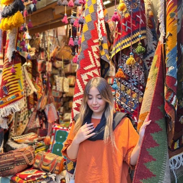 تصویر پروفایل بهار