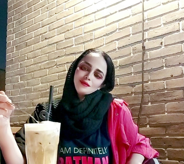 تصویر پروفایل دنیا