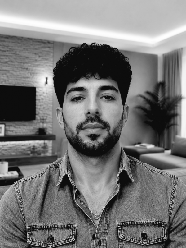 تصویر پروفایل بدون نام