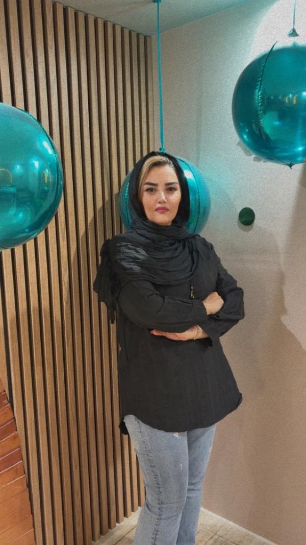 تصویر پروفایل رویا