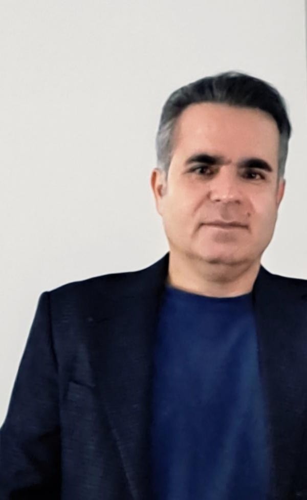 تصویر پروفایل علی
