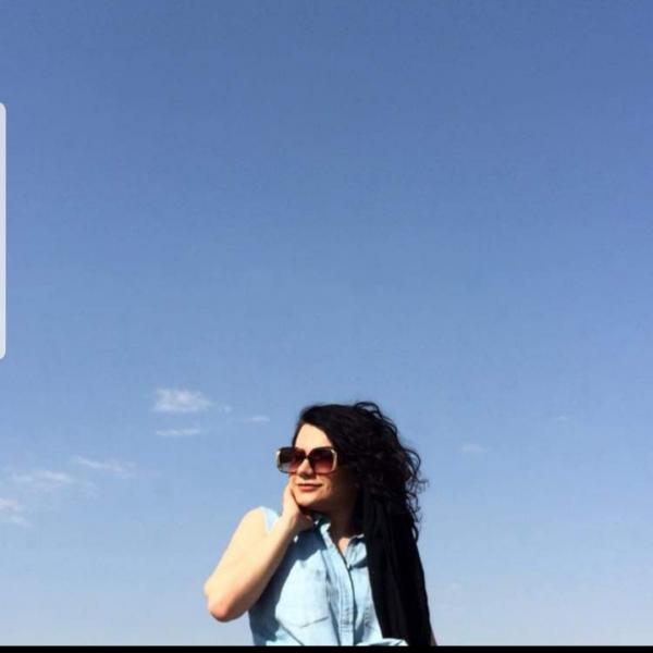 تصویر پروفایل رها