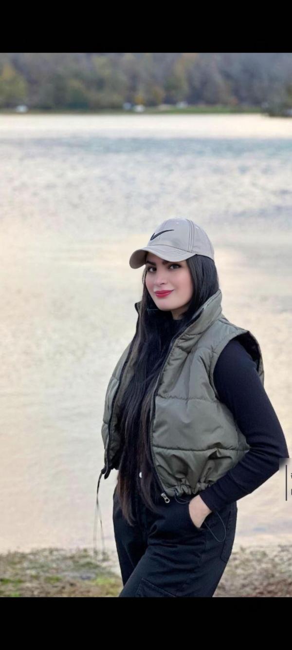تصویر پروفایل شبنم
