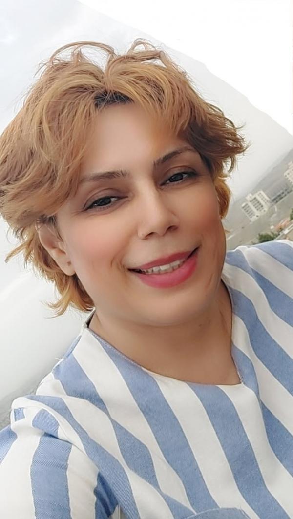 تصویر پروفایل افسانه