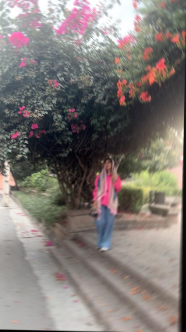 تصویر پروفایل بدون نام