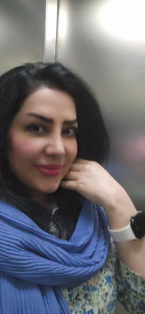 تصویر پروفایل پریناز