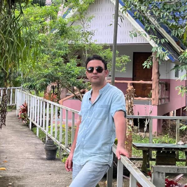 تصویر پروفایل امیرحسام