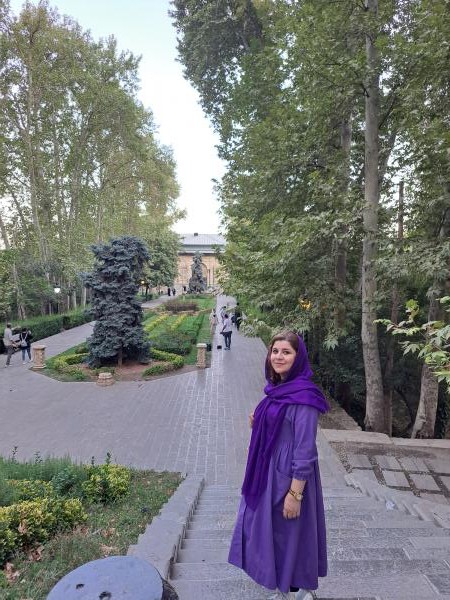 تصویر پروفایل نازنین