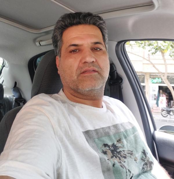 تصویر پروفایل علی