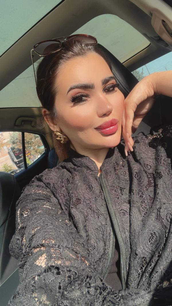 تصویر پروفایل آذین