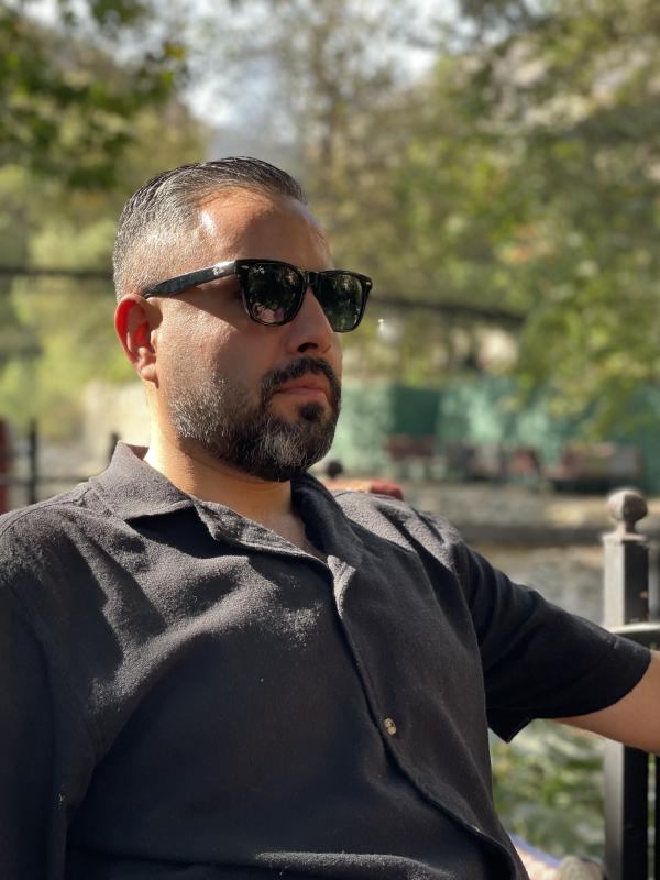 تصویر پروفایل امیر حسین