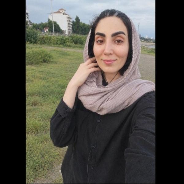 تصویر پروفایل پروانه