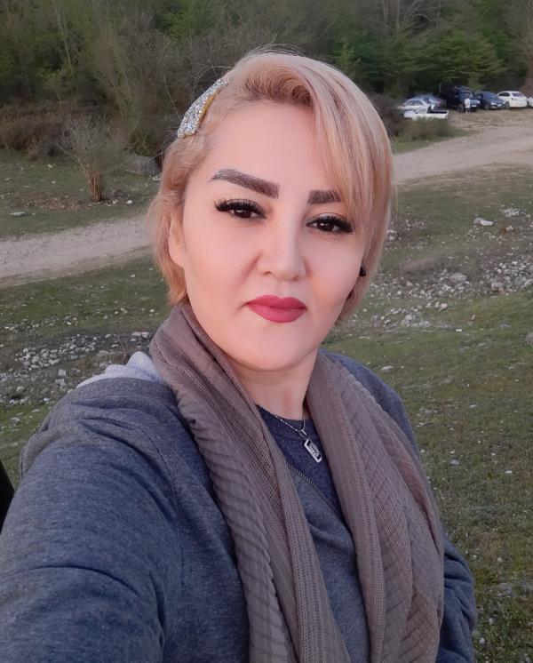 تصویر پروفایل رویا