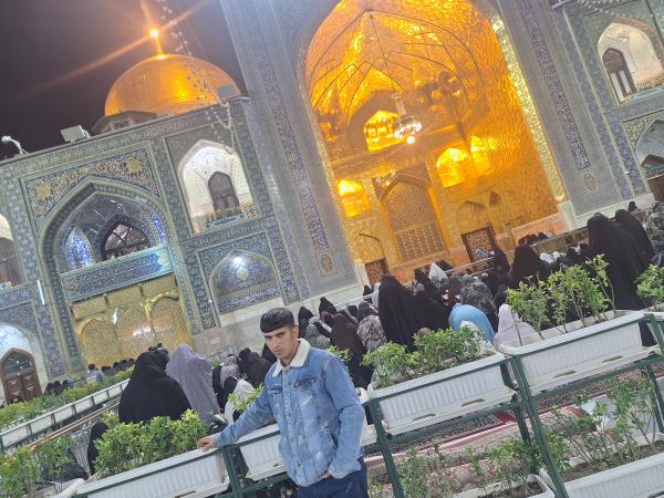 تصویر پروفایل مجید