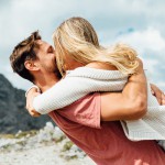 آیا سایت نازیار سایت همسریابی است؟